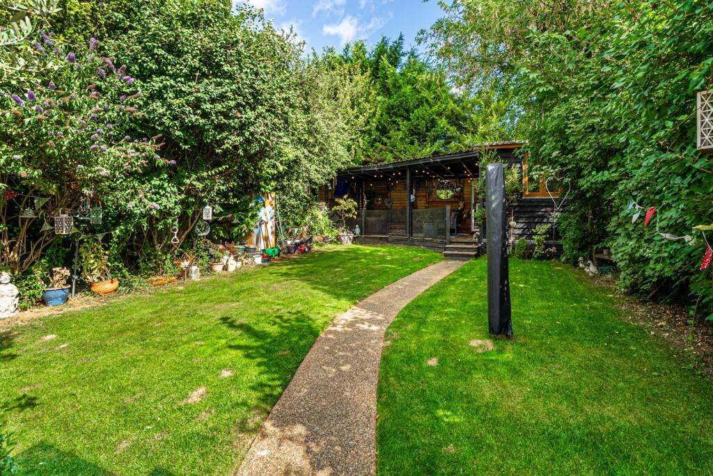 Additional image 25 of Churchfield, Harpenden, Hertfordshire, AL5