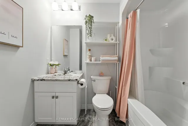 Additional image 31 of 2605 BINBROOK Rd Unit 211