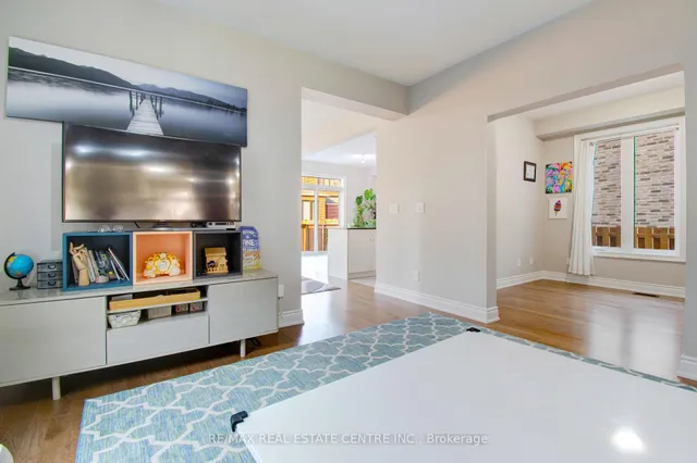 Additional image 12 of 14 Ixworth Circ