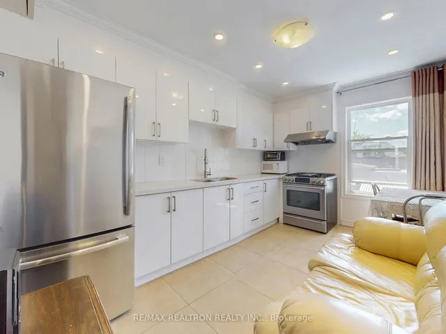 Additional image 16 of 54 Grace St