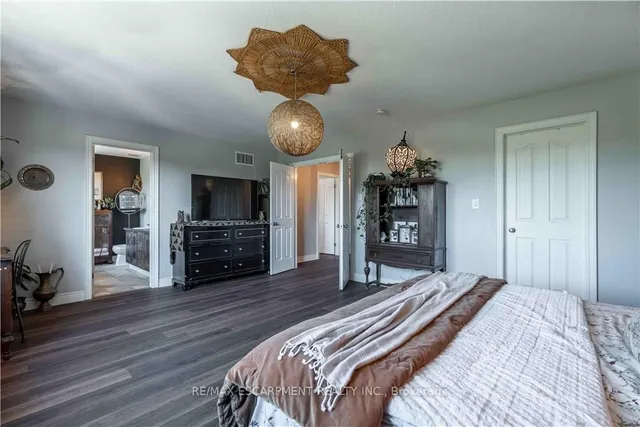 Additional image 23 of 95 Greti Dr