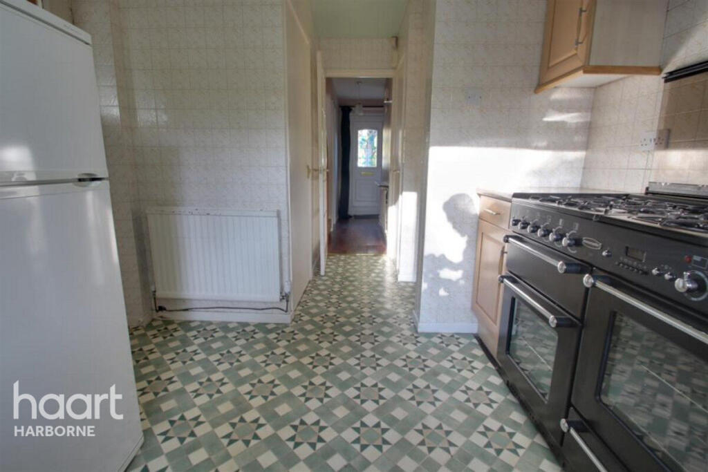 Additional image 11 of Birmingham B15 2