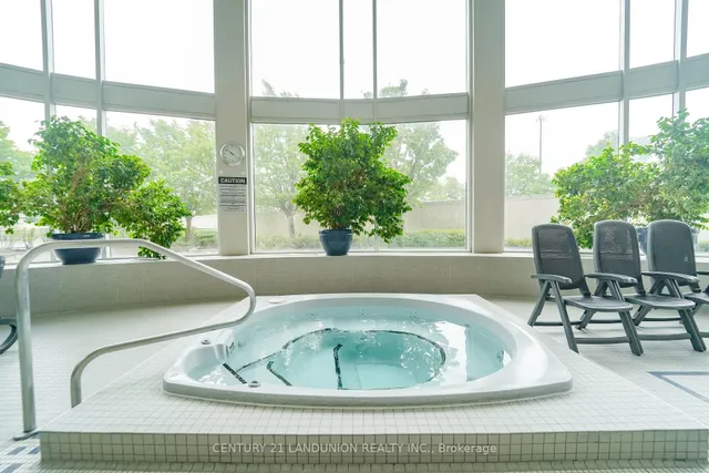 Additional image 20 of 38 Kenaston Gdns Unit GV109