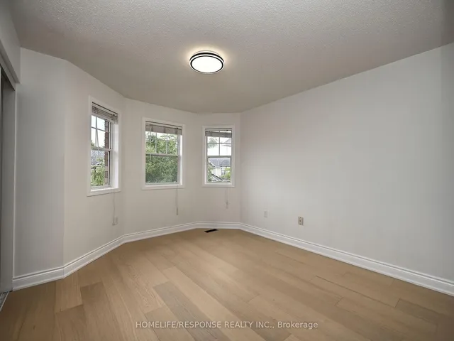 Additional image 28 of 1119 KELLY Gate