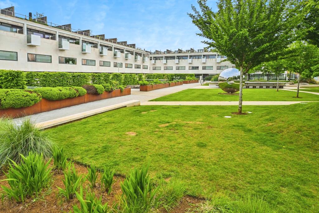 Additional image 20 of Alma Road, St. Albans, AL1