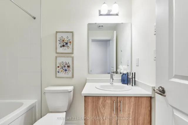 Additional image 13 of 145 Tapscott Rd Unit 10