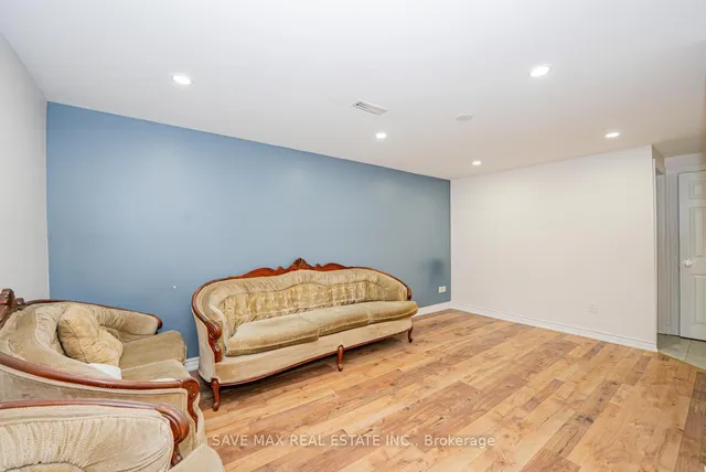 Additional image 33 of 88 Cloverdale Dr