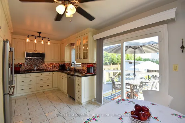 Additional image 14 of 11 Jacqueline Blvd