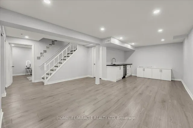 Additional image 5 of 301 O'donoghue Ave