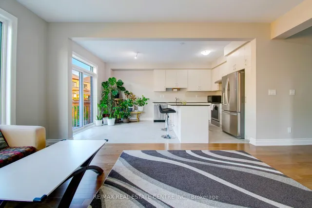 Additional image 10 of 14 Ixworth Circ