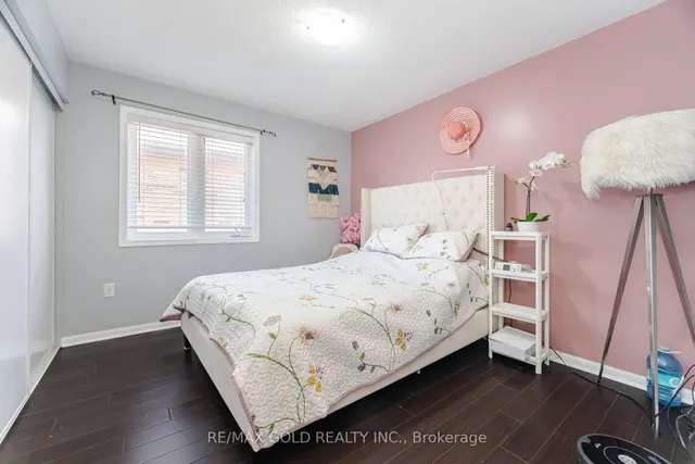 Additional image 15 of 8 Caliper Dr