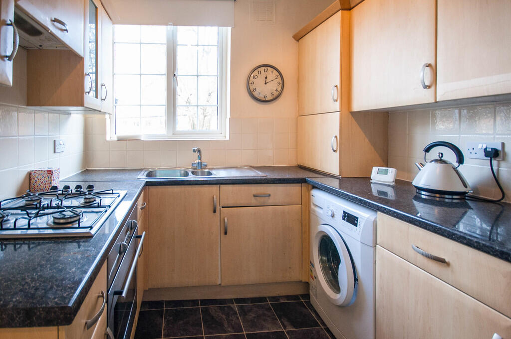 Additional image 12 of Bradmore Green, Brookmans Park