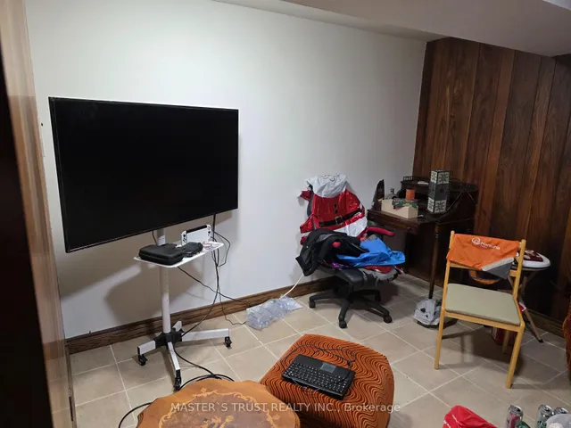 Additional image 7 of 2 Craigmont Dr