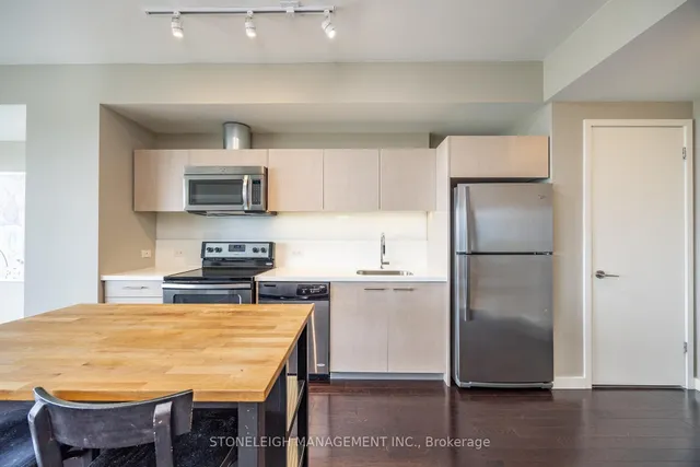 Additional image 4 of 390 Cherry St Unit 1408