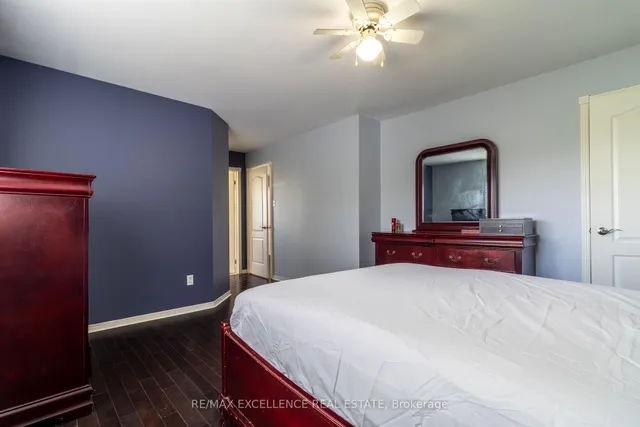 Additional image 22 of 40 Monaco Crt