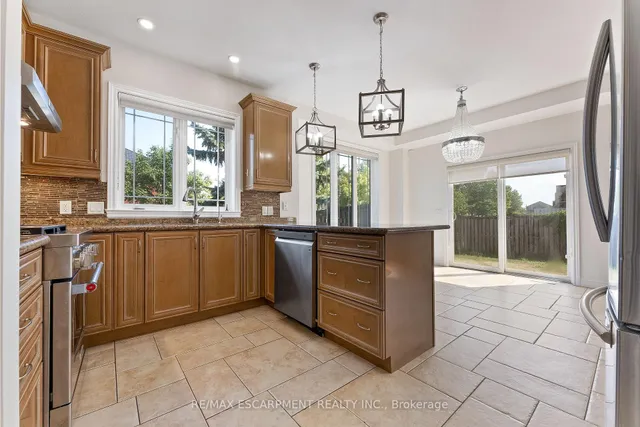 Additional image 14 of 4 Mckibbon Ave