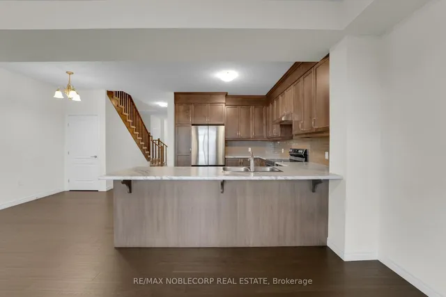 Additional image 25 of 15 Lloyd Davies Way