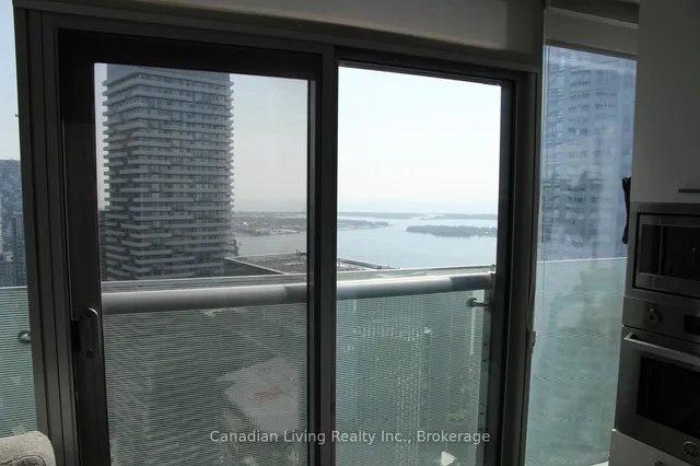 Additional image 3 of 12 York St Unit 5501