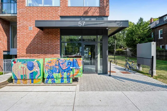 Additional image 35 of 57 Brock Ave Unit 415