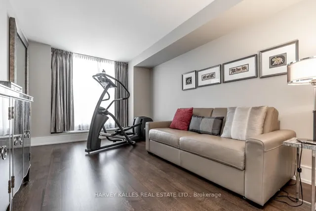 Additional image 19 of 110 Bloor St Unit 1309