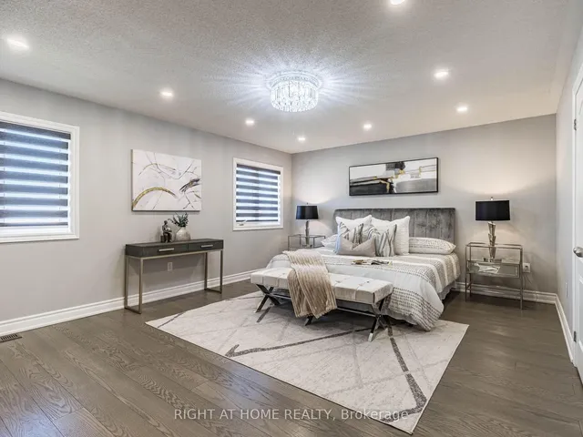 Additional image 25 of 612 Serafini Cres