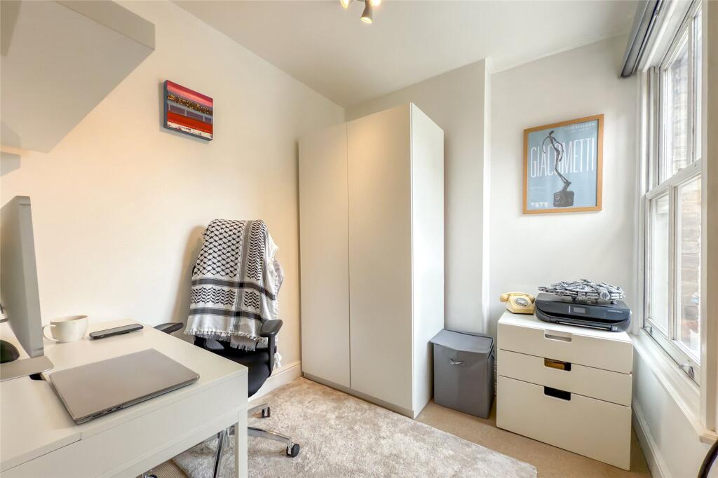 Additional image 9 of West View Road, St Albans, Hertfordshire, AL3