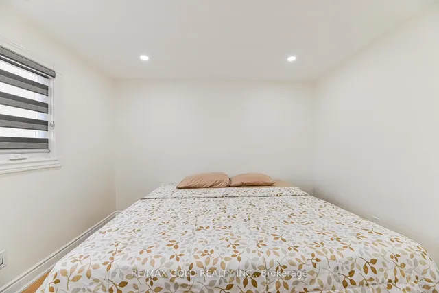 Additional image 28 of 81 Drake Blvd