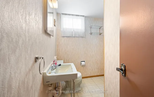 Additional image 36 of 3883 Brandon Gate Dr