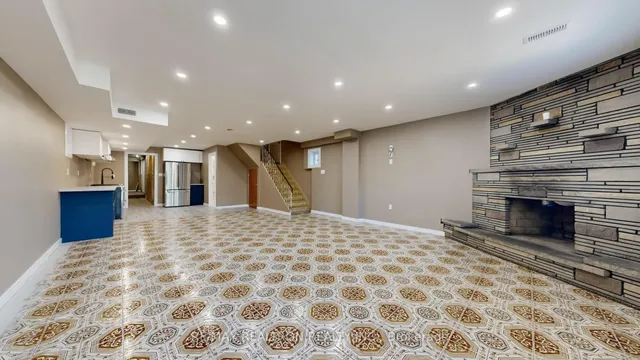 Additional image 37 of 14 Little Blvd