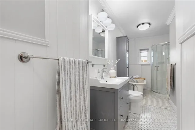 Additional image 30 of 40 Emerald St