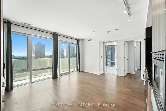 Additional image 16 of 501 Yonge St Unit 1802