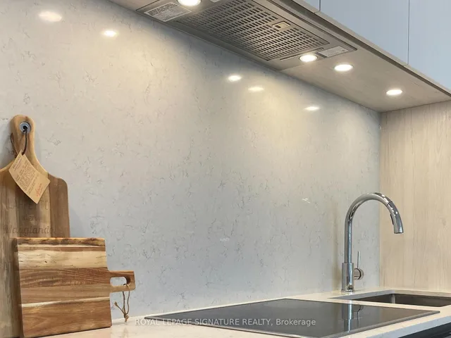 Additional image 29 of 35 Mercer St Unit 2713