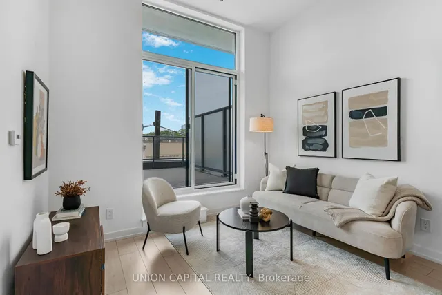 Additional image 7 of 500 Dupont St Unit 205