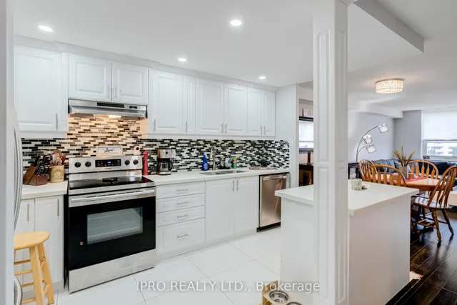 Additional image 5 of 4 Lisa St Unit 504