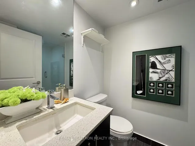 Additional image 11 of 400 Adelaide St Unit 1909