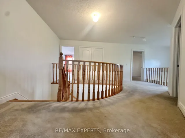 Additional image 18 of 2 Louvre Circ