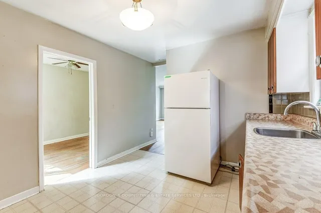 Additional image 16 of 97 Mc Roberts Ave