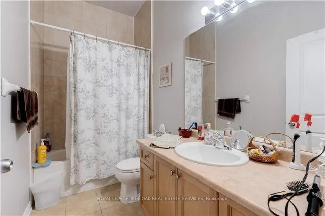 Additional image 16 of 5327 Upper Middle Rd Unit 111