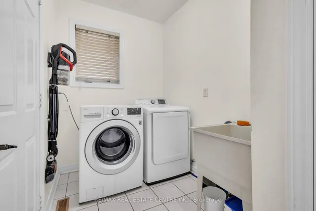 Additional image 18 of 30 El Camino Way