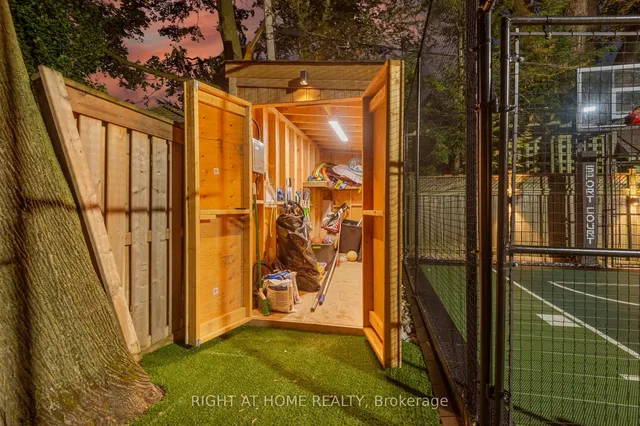 Additional image 50 of 12 Millbank Ave