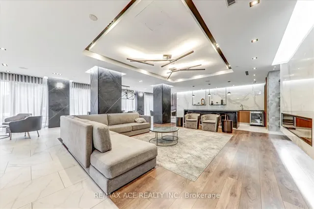 Additional image 25 of 275 Village Green Sq Unit 1323