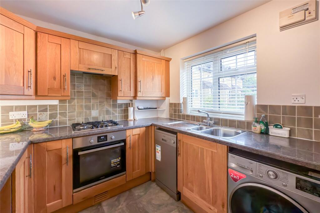 Additional image 15 of Aldbury Close, St. Albans, Hertfordshire, AL4