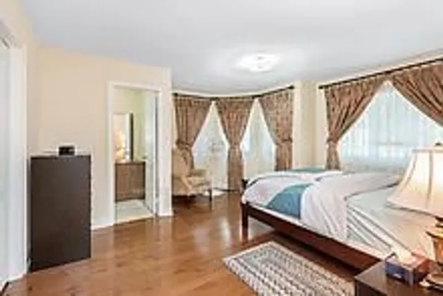 Additional image 31 of 36 Valleyridge Cres