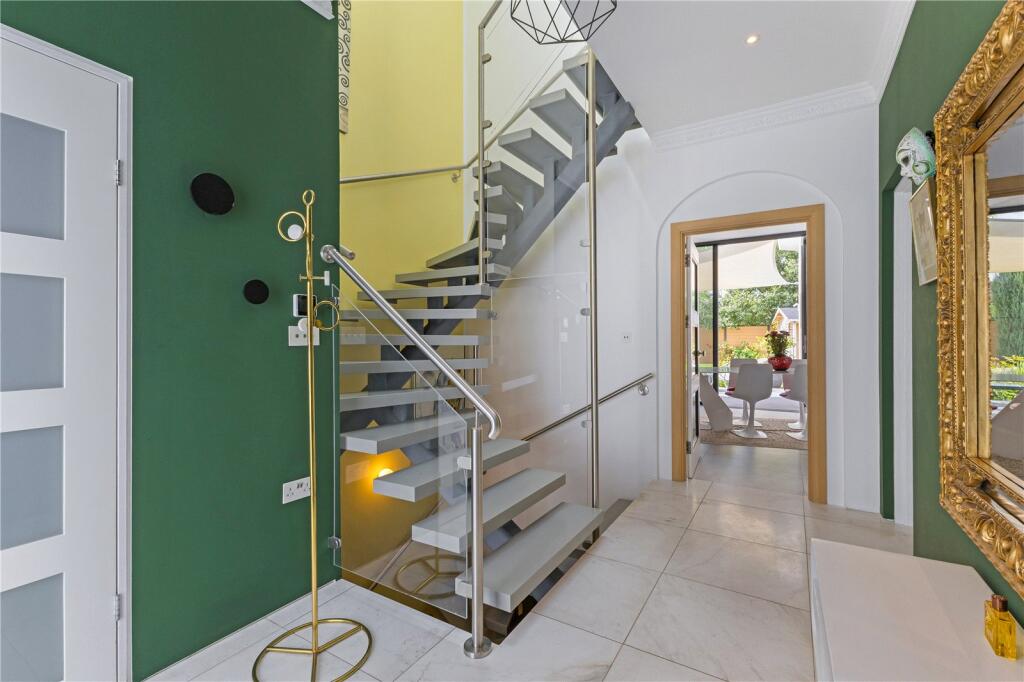 Additional image 6 of West Riding, Bricket Wood, St. Albans, Hertfordshire, AL2