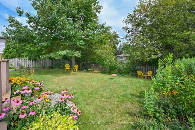 Additional image 32 of 23 Governor Grove Cres