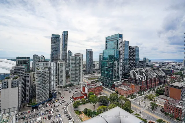 Additional image 34 of 375 King St Unit 3103