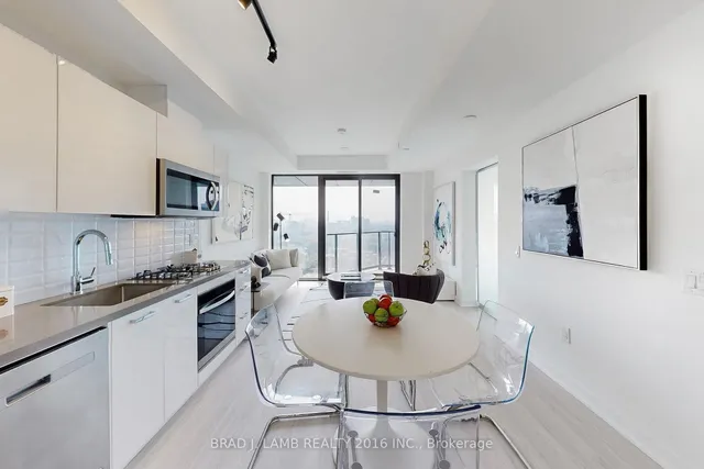 Additional image 9 of 195 McCaul St Unit 1501