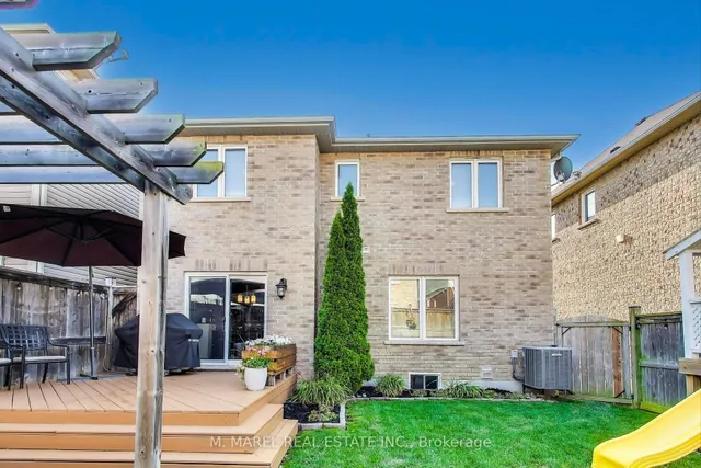 Additional image 34 of 74 Bradley Ave