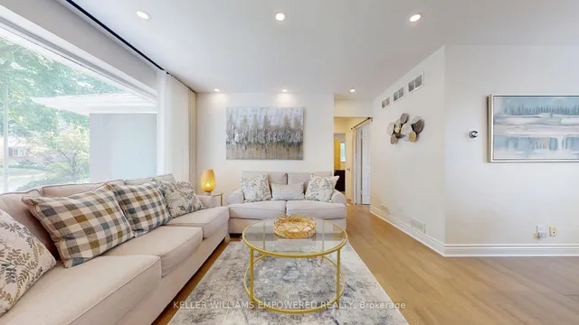 Additional image 5 of 30 Paperbirch Dr