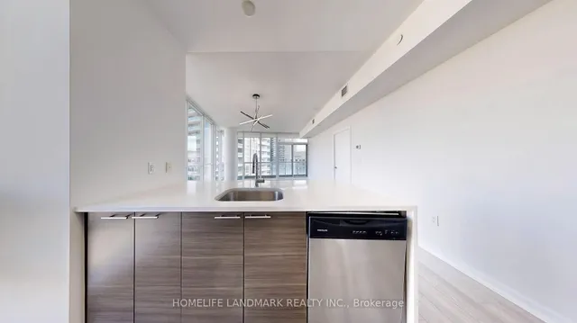 Additional image 17 of 66 Forest Manor Rd Unit 1208